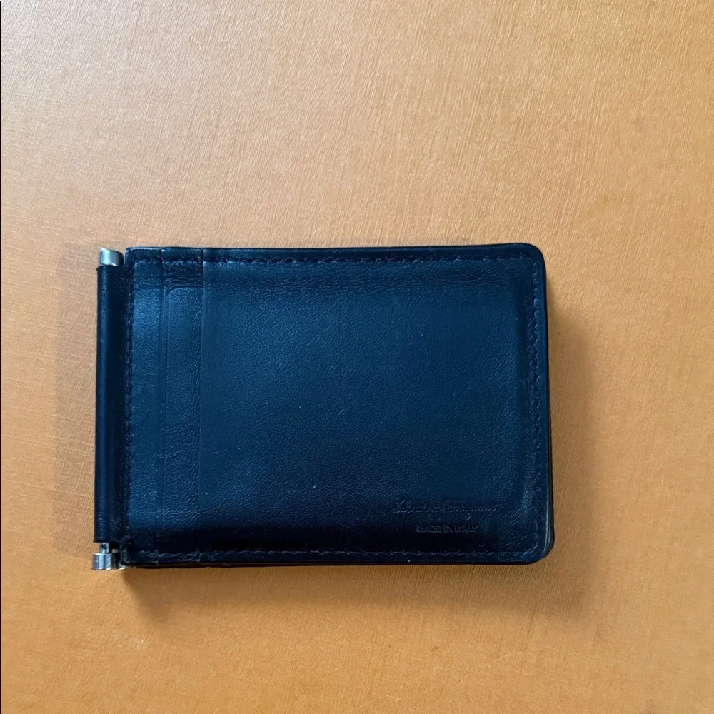 Salvatore Ferragamo Made In Italy Mini Gancino Textured Leather Card Case.